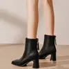 Botas Martin de Tacón Alto con Punta Cuadrada para Mujer 2026 Invierno Nuevo Estilo Piel Suave Suela Suave Con Terciopelo Cálidas Elegantes Versátiles Adelgazantes