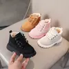 Botas Martin Infantis 2026 Outono/Inverno Novo Estilo Versátil Botinhas Amarelas para Meninas, Botas de Neve Grandes de Algodão Retrô para Meninos