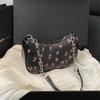 Bolsa de Ombro Estampada Fresca e Artística de Verão Bolsa Feminina Nova 2025 Bolsa Feminina Grande Capacidade Transversal Bolsa Axilar