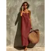 Sitio web independiente transfronterizo europeo y americano modelo 2026: Vestido clásico para mujer con estilo bohemio vacacional, escote cuadrado y tirantes finos