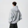 Moletom com Capuz Retro Americano Masculino de Alta Resistência com Mangas Raglan, Design de Fivela Metálica, Caimento Solto com Ombros Caídos e Bolso Canguru
