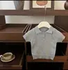 Traje estilo Academia para niñas Primavera y Verano 2025 Camisa Polo de Punto de Manga Corta Estilo Occidental para Bebé Niña Falda Corta Plisada Vestido de Verano
