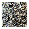 Otoño e Invierno Nueva Moda Popular Estampado de Leopardo Tela de Terciopelo Transfronterizo Conjunto de Vestido y Falda para Mujer Material