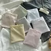 Calcinha feminina estilo Ins com laço doce, cintura média, que modela o quadril, calcinha triângulo macia e respirável com forro 10A de algodão puro antibacteriano