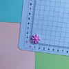 Acessórios de resina diy flor de cinco pétalas arredondada superfície brilhante simples fresco elegante pequena flor brincos de tarraxa acessórios para cabelo acessórios