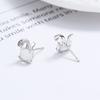 Aretes de botón de ópalo de conejo lindo de plata esterlina 925 para mujer, estilo coreano simple para combinar con todo, aretes para el cartílago de la oreja, joyería para la oreja con temperamento de personalidad