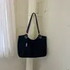 Bolsa Tote Feminina de Veludo Grande Capacidade, Estilo Novo, Outono, Commute, Camurça Exquisita Retro de Nicho, de Mão/Ombro, 2026