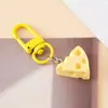 Serie de Juguetes de Comida Simulada Llavero de Resina de Queso Queso Estudiante Niña Accesorios para Maletas Colgante Bonito de Simulación