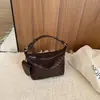 2026 Nuevo Bolso de Hombro Tejido de Nicho para Mujer, Bolso Cruzado Versátil de Moda de Gama Alta para el Trabajo, Bolso de Gran Capacidad para Debajo del Brazo