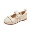 Zapatos de Princesa para Niñas, Zapatos Infantiles, Nuevos Zapatos de Cuero Pequeños para Primavera y Otoño 2026, Zapatos Individuales Plateados de Suela Blanda para Niñas, Elegantes