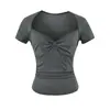 Camiseta Cropped Manga Curta Gola Quadrada Estilo Hot Girl para Mulheres, Roupa de Verão, Design Listrado Torcido, Caimento Justo, Top Interno Tendência
