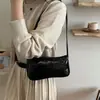 Bolsa de axila design de nicho estilo coreano versátil padrão de crocodilo bolsa baguete retrô 2026 nova bolsa de mão bolsa de ombro versátil