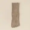 Meias de Dedos Five-finger de Borracha Alta para Mulheres da Fonte Mercantes Color Spinning Tubo Médio Sem Costura Óssea Desodorante Antibacteriano Anti-pilling