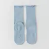 Meias de Yoga Lote Pequeno Bordado Personalizado Padrão de LOGO Sola Antiderrapante Profissional Adesivo de Pontos Meia de Cano Médio Casual Esportiva Personalizada