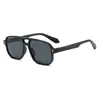 Óculos de Sol Quadrados de Lente Dupla 2026 Estilo Europeu e Americano Proteção Solar Retrô Casual Street Style Tendência Moda Óculos de Sol