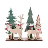 Casa de Madera Estilo Granja Decoraciones Navideñas Mesa de Madera Árbol de Navidad Árbol de Navidad Estilo Campestre