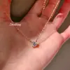 Collar de Diamantes Oro Champagne de Zhao Lusi, 2 Quilates, Mini Colgante de Diamante Único con Engaste de Cuatro Garras, Cadena para Clavícula para Mujer