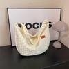 Bolso de pana de gran capacidad para mujer 2024 nuevo bolso de hombro versátil ins de moda retro bolso dumpling otoño e invierno bolso bandolera