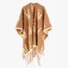 Capa de Moda con Letras Inglesas para Otoño e Invierno Cheongsam con Borla Chal Grueso Capa Venta Caliente AliExpress