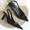 Sandalias de Tacón de Aguja Abiertas por Detrás con Hebilla de Gamuza Negra de Nuevo Estilo Transfronterizo para Comercio Exterior Europeo y Americano y Zapatos de Tacón