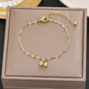 Cientos de Pulseras Meichen Europeas y Americanas Oro de 18K Titanio de Acero No Desvanecible Joyería de Mano Sencilla y Versátil de Moda Personalizada para Mujer