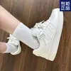Zapatos de Panadería de Diseño de Nicho Zapatos Blancos 2025 Nueva Moda Nacional Versátiles Simples de Moda Deportivas Casuales para Estudiantes