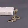 Latão Puro Doze Signos do Zodíaco Cobra Mesa de Chá Animal de Estimação de Chá Pequenos Enfeites Desktop Cobra Artificial Peixe Tanque Paisagismo Peça de Mão