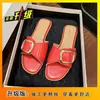 Sandalias Planas Antideslizantes de Suela Suave para Vacaciones en la Playa, Chanclas de Exterior de Moda con Hebilla Cuadrada Estilo Hada, Nuevo Modelo Verano y Otoño 2025