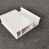 Caja de Alimentación de Batería de PVC Rígido, Retardante de Llama, Resistente a Altas Temperaturas, Duradero, Extrusión Integrada, Cuadrado Blanco Múltiples Cavidades Accesorios de Iluminación LED