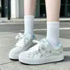 Zapatos de Lona Combinan con Todo Deportivos Suela Gruesa Casuales para Mujer ins de Moda 2026 Primavera Nuevos Frescos Pequeños Zapatos de Plataforma con Flores Pequeñas para Mujer