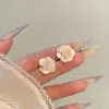 Nuevos Pendientes de Flor Rosa Primavera Temprana 2026, Pendientes de Camelia Súper de Hada para Mujer, Modernos y Versátiles, Dulces y Elegantes Accesorios para Orejas