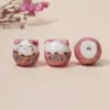 Nuevo color gato exquisito diy accesorios de joyería vintage cerámica gato de la suerte cuentas sueltas cerámica pintada gato de la suerte