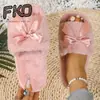 Zapatillas cómodas para casa para mujer, adecuadas para las cuatro estaciones, con un divertido lazo en la parte superior, que añade un toque de vivacidad y dulzura al diseño sencillo.