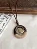 Nuevo Collar con Colgante Redondo de Madera, Moda Retro, Cadena para Clavícula Estilo Étnico, Nicho Elegante de Gama Alta, Collar Versátil