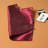 Moda vintage caju pequena flor toalha de bolso terno direto da fábrica toalha de bolso poliéster pequeno quadrado multi-cor opcional
