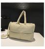 Bolsa de Ombro Cor Sólida Acolchoada de Algodão Bolsa Feminina Senso de Alto Padrão Bolsa Tote para Novos Alunos Bolsa Nuvem de Grande Capacidade para o Trabalho