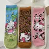 Estilo Primavera e Verão Versátil Fofo Novo Gato KT Meia de Cano Médio Estilo Desenho Animado Super Fofo Hello Kitty Algodão Absorvente de Suor Meias Sem Costura