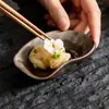 Prato de cerâmica para lanches de formato irregular para uso doméstico, prato de cerâmica para pratos frios, prato para picles, tigela para molho para churrasco e hot pot, pequeno prato para temperos