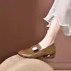 Sapatos Femininos de Couro 2026 Novo Estilo Senhoras Solado Macio Confortável Outono Sapatos de Dia a Dia Mocassins de Couro Macio Salto Baixo Não Cansam os Pés Sapatos Femininos