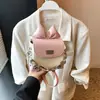 Bolsa Transversal Fofa Transfronteiriça, Mini Bolsa de Ombro da Moda, Bolsa Quadrada Pequena com Corrente, Bolsa de Mão, Estilo Coreano de Verão com Laço Novo Modelo