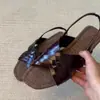 Sandálias retrô de sola reta e biqueira aberta, simples e versáteis para o verão, super estilosas, confortáveis, sandálias romanas de tiras cruzadas nichadas