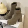 Botas de Equitação Slimming de Salto Alto com Bico Redondo para Mulheres, Nova Moda Versátil Primavera 2026 de Cano Médio com Saltos Grossos