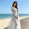 Vestido regata floral estilo francês para mulheres, novo modelo verão 2026, vibe de férias na praia, elegante vestido longo que marca a cintura