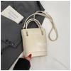 Bolso de Mano de Alta Gama Transfronterizo para Mujer 2026 Nuevo de Moda Tendencia Bolso de Hombro Texturizado Bolso Cruzado Tipo Cubo