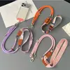 Bolsa Transversal Colorida Dopamina com Alça de Ombro Multifuncional Três em Um Design de Nicho Alça de Câmera Cordão Longo para Celular