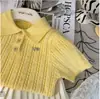 Conjunto de Duas Peças para Bebê Menina Estilo Coreano Verão Nova Moda Elegante Amarelo Ganso Tricô Polo Manga Curta Saia Plissada Estilo Tendência