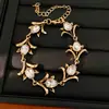 Colar de pérolas com flor de gota d'água cravejada de diamantes vintage, corrente para clavícula de luxo discreto, conjunto de joias estilo retrô