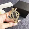 Venta Caliente Transfronteriza Reloj de Cuarzo para Mujer Hueco con Diamantes Completos Acero Ligero de Lujo Banda de Acero Incrustaciones de Diamantes Reloj de Moda para Mujer para Banquetes Reloj de Comercio Exterior