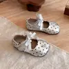 Zapatos de cuero para niños, zapatos planos versátiles estilo coreano, zapatos de cuero para niñas, zapatos de princesa, zapatos de primavera y otoño para niñas, zapatos de rendimiento de suela blanda con lazo