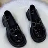 Mocasines casuales para mujer, nuevos zapatos versátiles de suela gruesa para otoño 2026, zapatos de cuero versátiles de suela blanda estilo británico para mujer